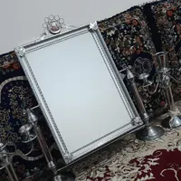یک عدد اینه و شمدان
