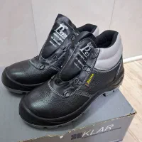 دو جفت کفش کار نو