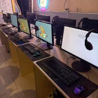 ۱۲ عدد کامپیوتر