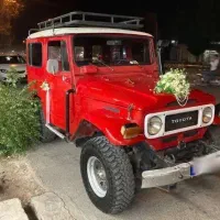 تویوتا لندکروز اف ۴۰