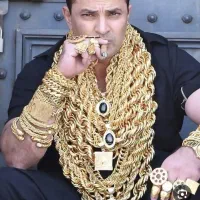 ۱۵۰ گرم طلا موجوده