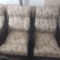 مبل ها سالم فقط نیاز به تمیز کردن داره|مبلمان خانگی و میز عسلی|کوهپایه, |دیوار