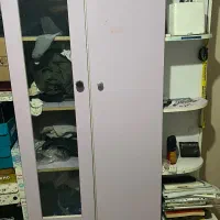 تخت و کمد