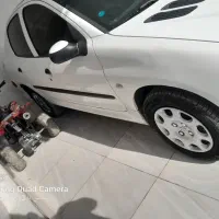 پژو۲۰۶ v8 موتور بزرگ