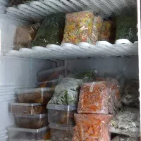 انواع سبزی قرمه کوکوآش ترشی بامیه لوبیاسبز پیازداغ|خوردنی و آشامیدنی|تهران, عباسی|دیوار