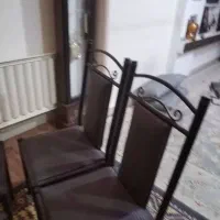 میز و صندلی ناهارخوری ۴ نفره درحد نو بدون خطوخرابی|میز و صندلی غذاخوری|شهرضا, |دیوار