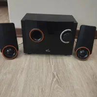 اسپیکر کاملا سالم ونو