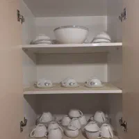 سرویس چینی نو خارجی برند دارای ۱۲ پارچه برای عروس