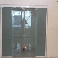 نصب و ریگلاژ شیشه سکوریت و تعویض یراق الات|خدمات پیشه و مهارت|اصفهان, ملاصدرا|دیوار