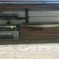 میز و تلوزیون