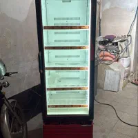 یخچال ایستاده و آسیاب صنعتی قهوه
