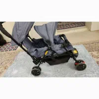 کالسکه دوقلو