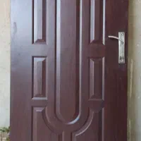 درب چوبی سالم