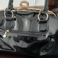 کیف|کیف، کفش، کمربند|نیشابور, هفده شهریور|دیوار