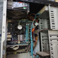 مانیتور سامسونگ و کیس در حدنو سالم بدون هارد|رایانه رومیزی|قم, بکایی|دیوار