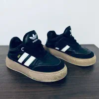کتونی adidas