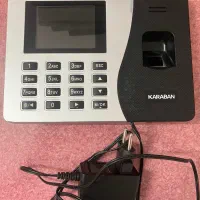 دستگاه حضور و غیاب(ورود و خروج)اثر انگشتی