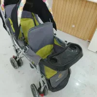 کالسکه دو قلو
