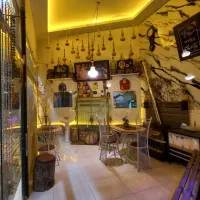 تمام وسایل ساندویچ+فست فود بفروش میرسد.