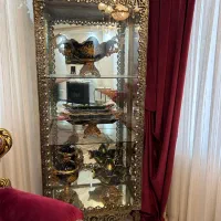 ویترین انتیک