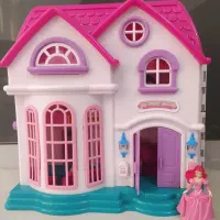 خانه عروسکی