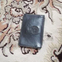 یه کیفه مدارک