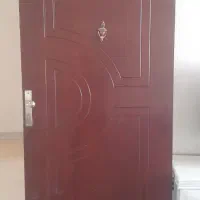 درب ورودی آپارتمان|مصالح و تجهیزات ساختمان|فولادشهر, B8|دیوار