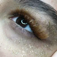 آموزش و خدمات اکستنشن مژه و لیفت 30تا50% تخفیف