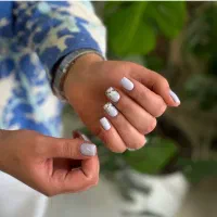 کاشت و ترمیم ناخن جوادیه