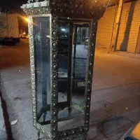ویترین برنز
