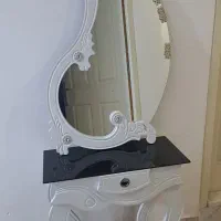 کنسول و آینه