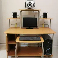 میز کامپیوتر