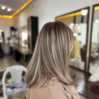 زیبا سرای انا