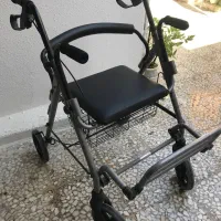 واکر چرخ دار صندلی دار در حد نو