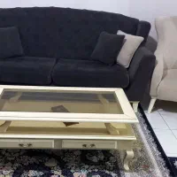 مبل راحتی ۷ نفره ومیز غذا خوری ۶ نفره