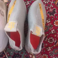 کتونی|کیف، کفش، کمربند|رشت, دیلمان|دیوار