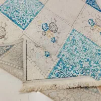 فرش تمیز و در حد نو