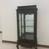 نیم بوفه چوبی ۳ طبقه در حد نو