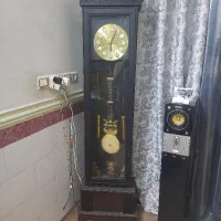 ساعت ایستاده بسیار زیبا