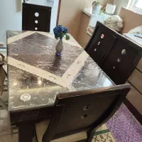 میز غذاخوری چهار نفره