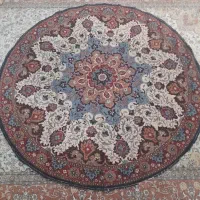 چند تخته فرش کوچک و کناره