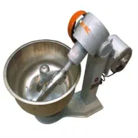 فروش خمیر زن