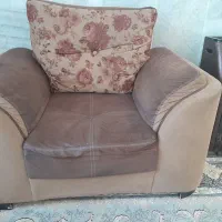 مبل هفت نفره|مبلمان خانگی و میز عسلی|نیشابور, جمهوری|دیوار