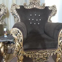 مبل ۷ نفری سالم و تمیز همراه عسلی ها بفروش میزسد