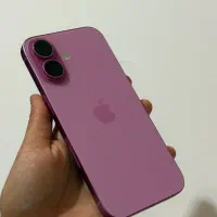 آیفون ۱۶ نرمال صورتی