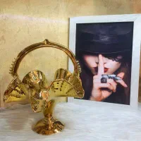 سبد میوه و شیرینی پی وی دی طلایی