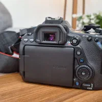 فروش فوری دوربین کانن Canon 80D|دوربین عکاسی و فیلم‌برداری|رشت, گلسار|دیوار