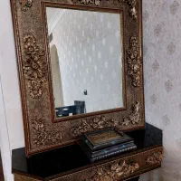 اینه و کنسول در حد نو