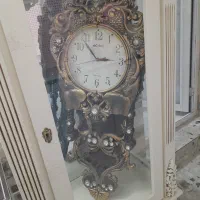 بوفه و ساعت