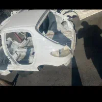 قسمت عقب ۲۰۶ قسمت جلو ۲۰۶ گلگیر عقب